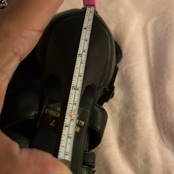 Black high heels - Picture 5 of 5